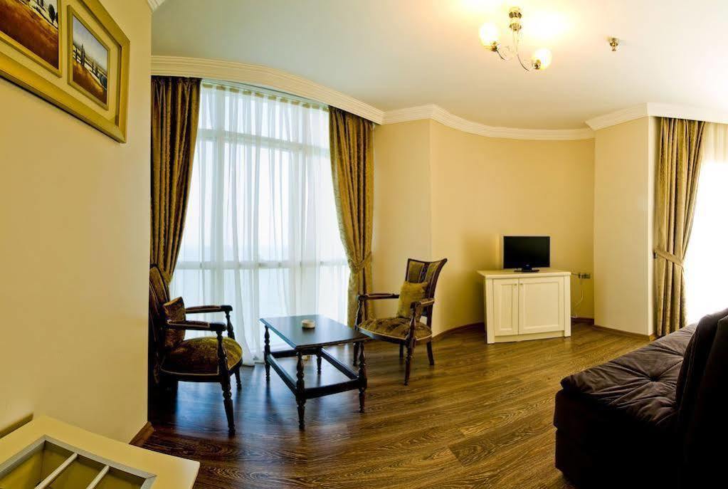 Royal Sebaste Hotel Erdemli Exteriör bild